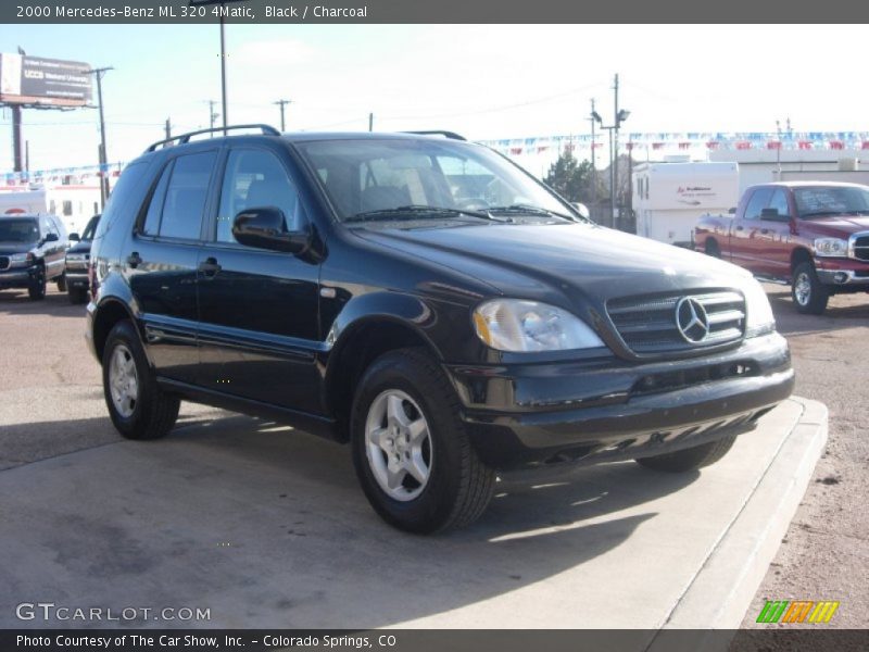 Black / Charcoal 2000 Mercedes-Benz ML 320 4Matic