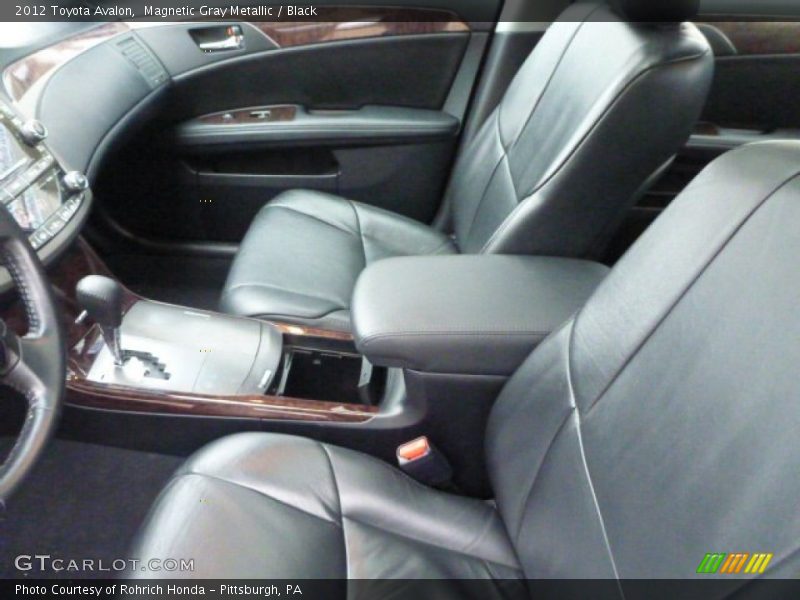 Magnetic Gray Metallic / Black 2012 Toyota Avalon