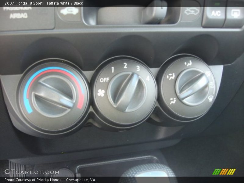 Taffeta White / Black 2007 Honda Fit Sport
