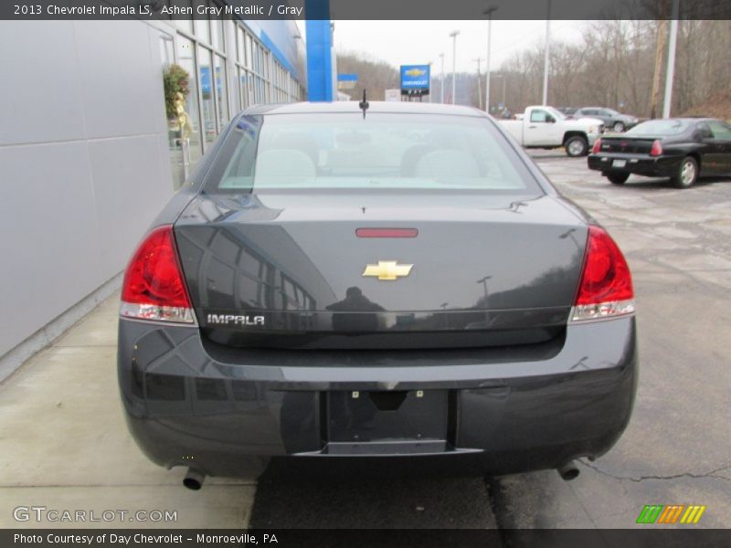 Ashen Gray Metallic / Gray 2013 Chevrolet Impala LS