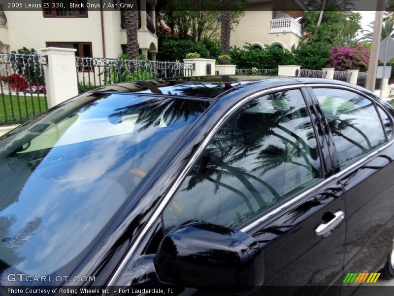 Black Onyx / Ash Gray 2005 Lexus ES 330