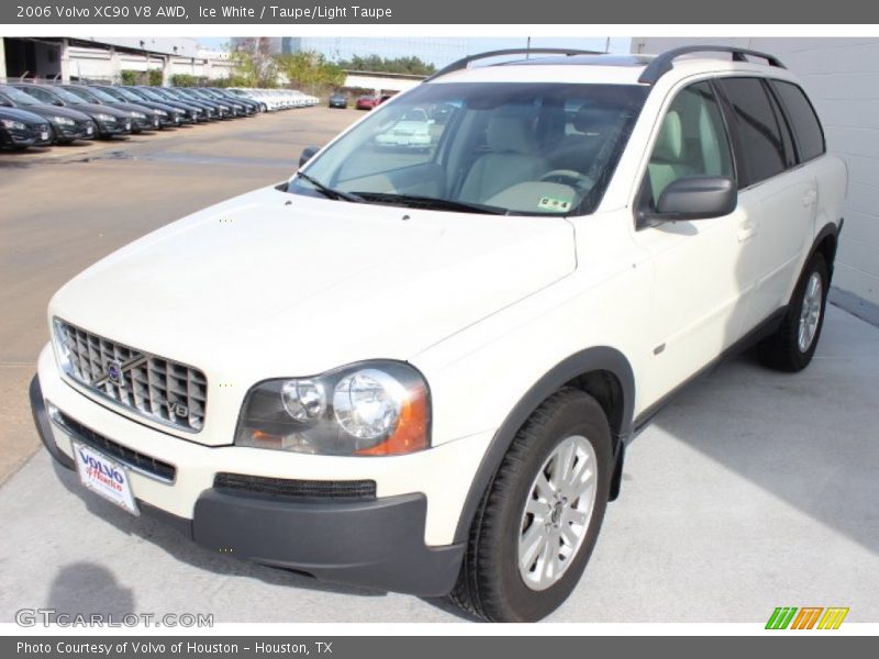 Ice White / Taupe/Light Taupe 2006 Volvo XC90 V8 AWD