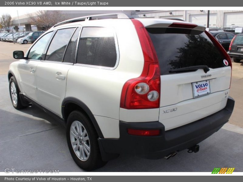 Ice White / Taupe/Light Taupe 2006 Volvo XC90 V8 AWD