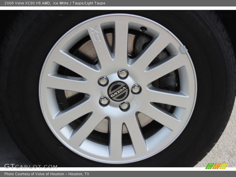 Ice White / Taupe/Light Taupe 2006 Volvo XC90 V8 AWD