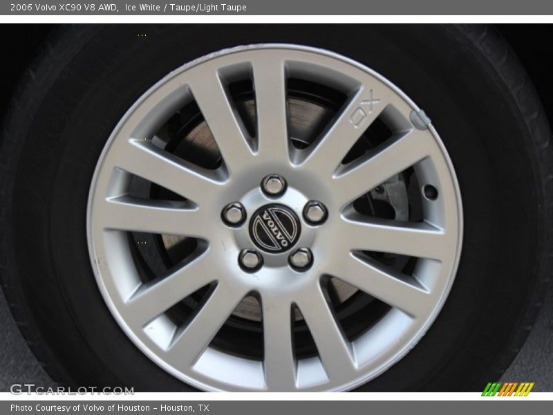 Ice White / Taupe/Light Taupe 2006 Volvo XC90 V8 AWD