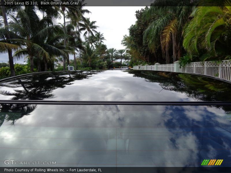 Black Onyx / Ash Gray 2005 Lexus ES 330