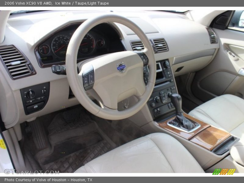 Ice White / Taupe/Light Taupe 2006 Volvo XC90 V8 AWD