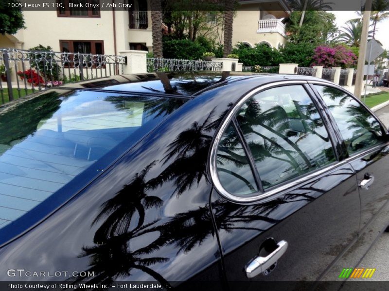 Black Onyx / Ash Gray 2005 Lexus ES 330