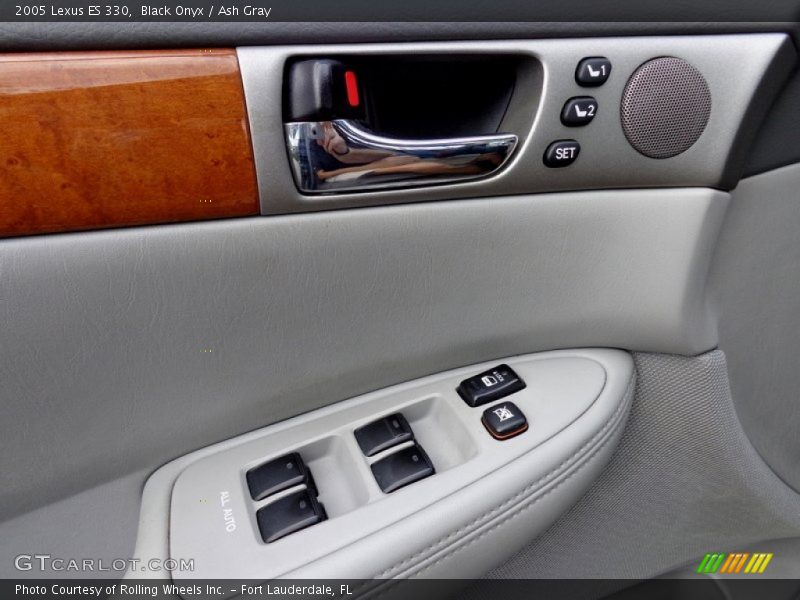 Black Onyx / Ash Gray 2005 Lexus ES 330