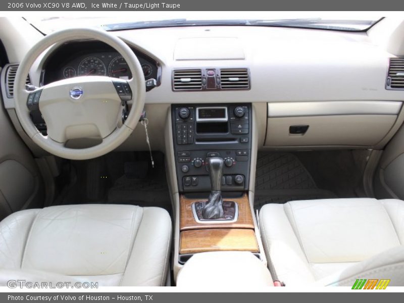 Ice White / Taupe/Light Taupe 2006 Volvo XC90 V8 AWD