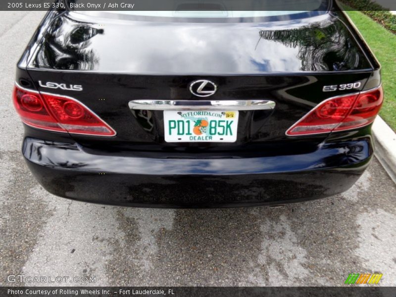 Black Onyx / Ash Gray 2005 Lexus ES 330