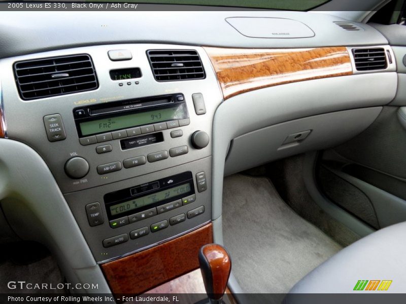 Black Onyx / Ash Gray 2005 Lexus ES 330