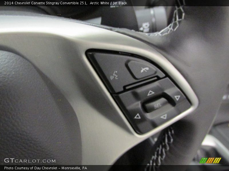 Controls of 2014 Corvette Stingray Convertible Z51