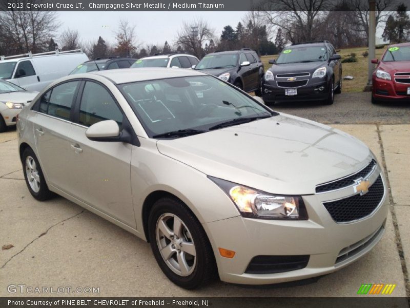 Champagne Silver Metallic / Medium Titanium 2013 Chevrolet Cruze LT