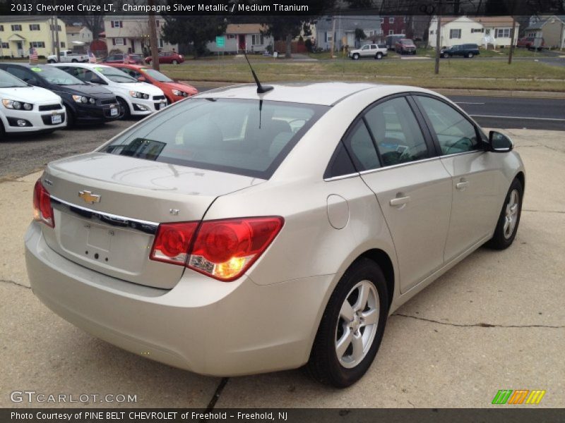 Champagne Silver Metallic / Medium Titanium 2013 Chevrolet Cruze LT