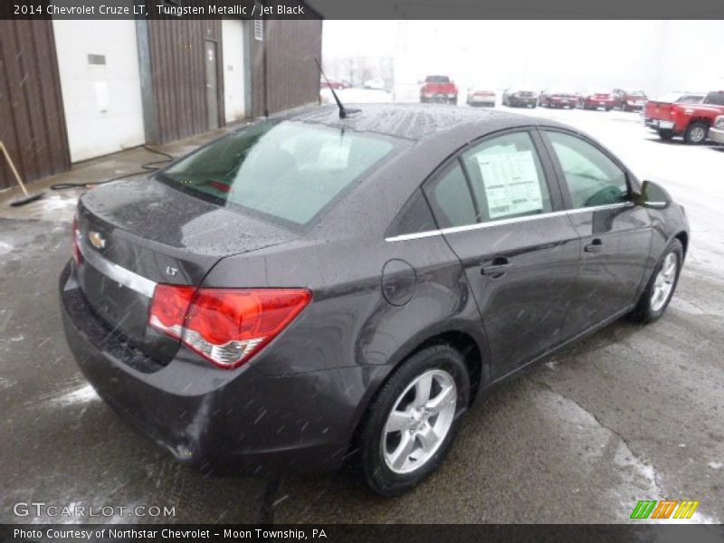 Tungsten Metallic / Jet Black 2014 Chevrolet Cruze LT