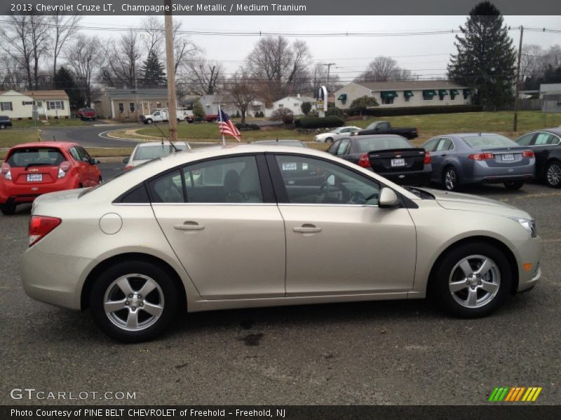 Champagne Silver Metallic / Medium Titanium 2013 Chevrolet Cruze LT