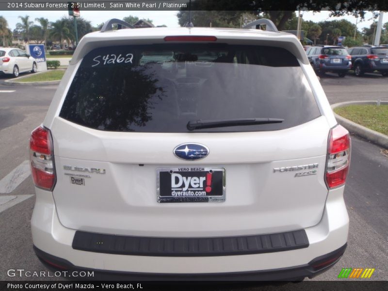 Satin White Pearl / Platinum 2014 Subaru Forester 2.5i Limited