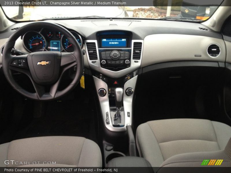 Champagne Silver Metallic / Medium Titanium 2013 Chevrolet Cruze LT