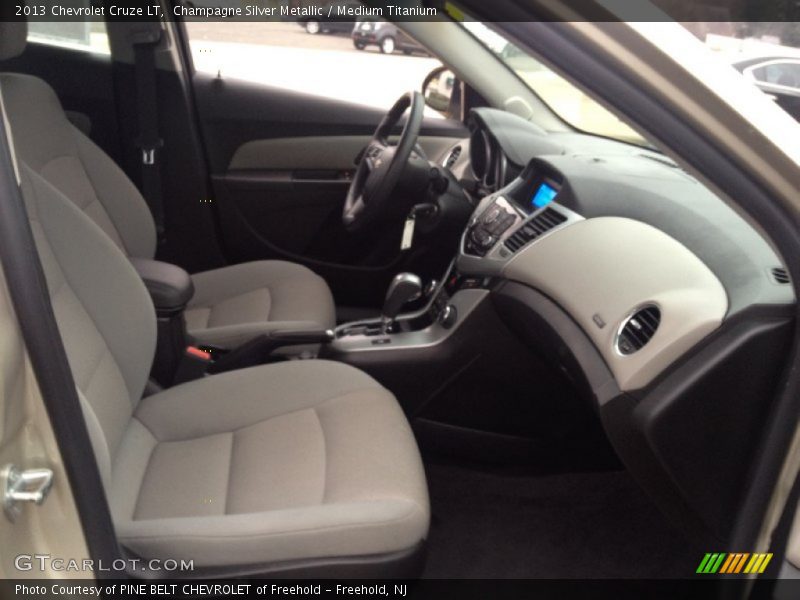 Champagne Silver Metallic / Medium Titanium 2013 Chevrolet Cruze LT