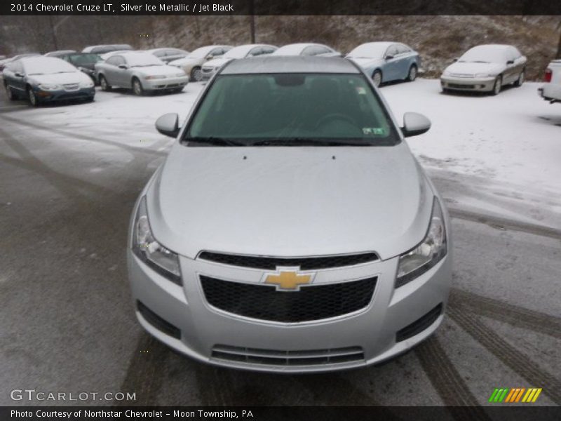 Silver Ice Metallic / Jet Black 2014 Chevrolet Cruze LT