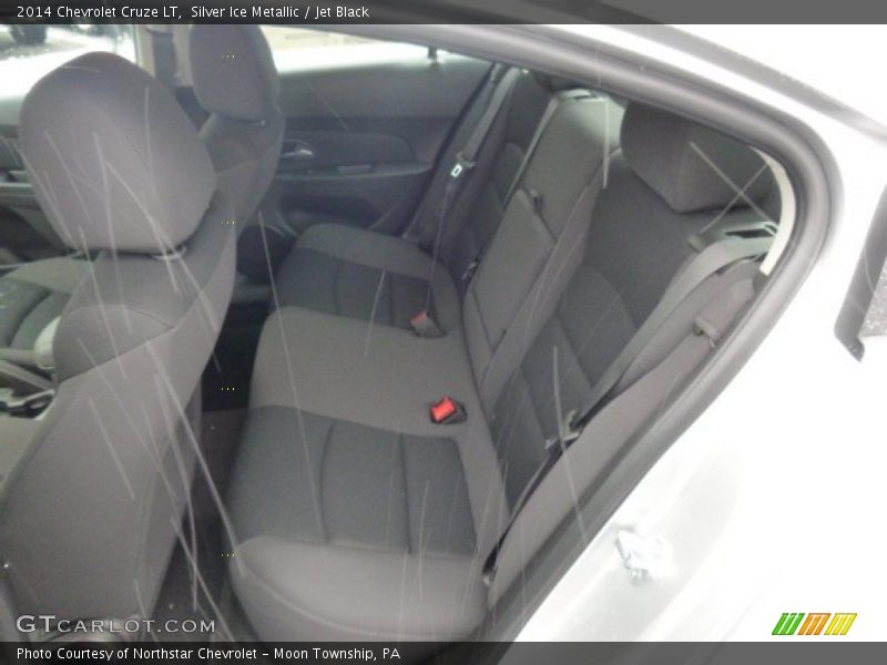 Silver Ice Metallic / Jet Black 2014 Chevrolet Cruze LT
