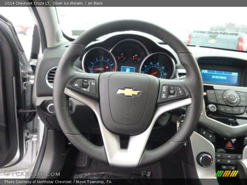 Silver Ice Metallic / Jet Black 2014 Chevrolet Cruze LT
