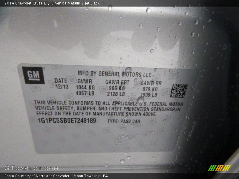 Silver Ice Metallic / Jet Black 2014 Chevrolet Cruze LT