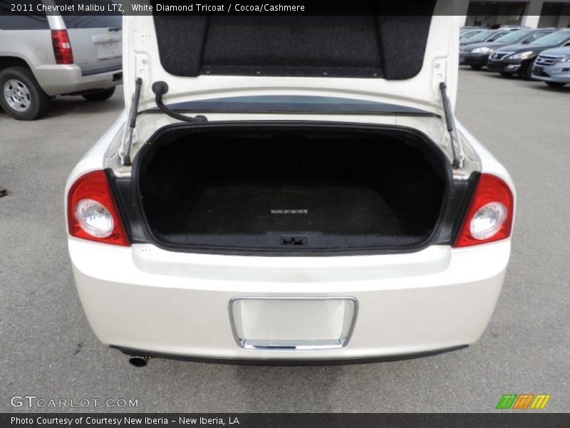 White Diamond Tricoat / Cocoa/Cashmere 2011 Chevrolet Malibu LTZ