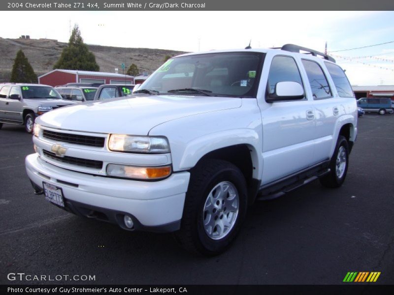Summit White / Gray/Dark Charcoal 2004 Chevrolet Tahoe Z71 4x4