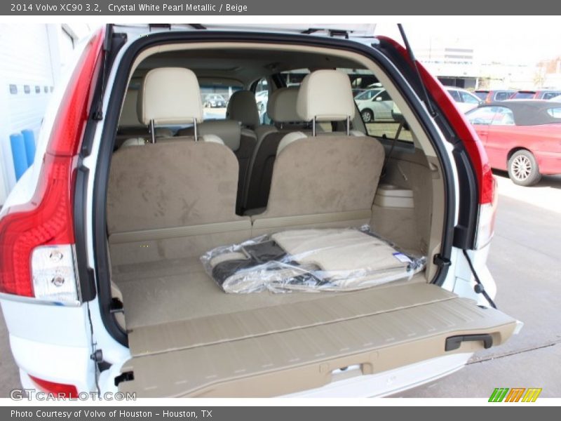 Crystal White Pearl Metallic / Beige 2014 Volvo XC90 3.2