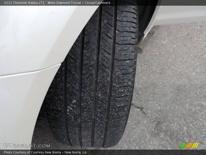 White Diamond Tricoat / Cocoa/Cashmere 2011 Chevrolet Malibu LTZ