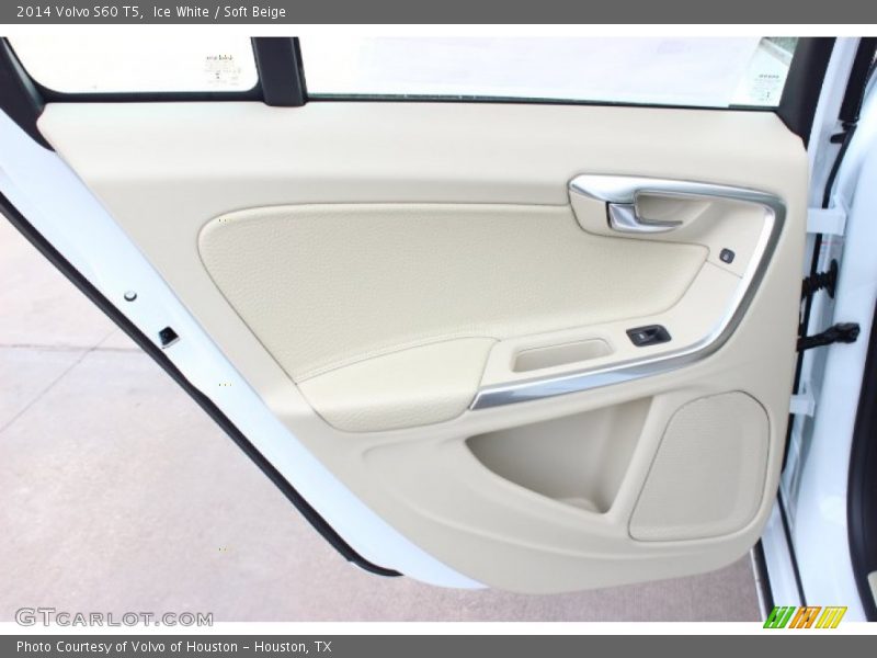 Ice White / Soft Beige 2014 Volvo S60 T5