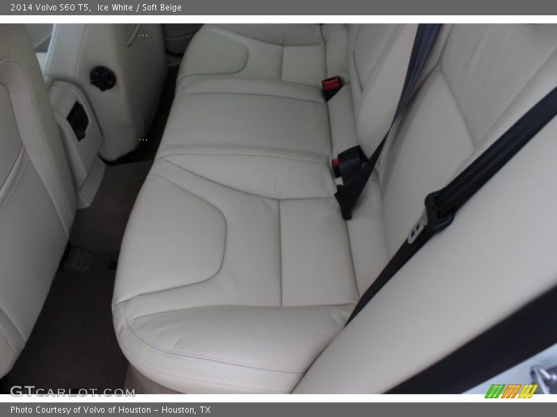 Ice White / Soft Beige 2014 Volvo S60 T5
