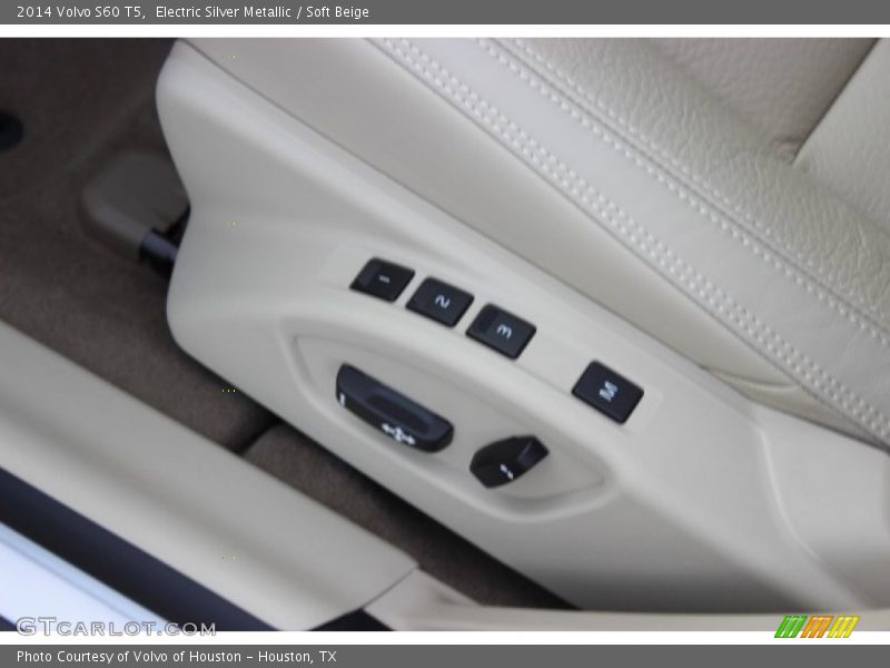 Electric Silver Metallic / Soft Beige 2014 Volvo S60 T5