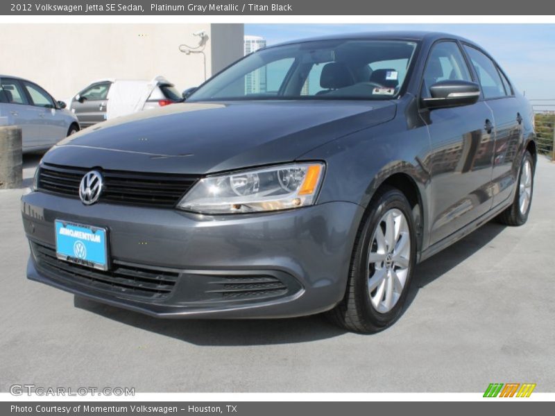 Platinum Gray Metallic / Titan Black 2012 Volkswagen Jetta SE Sedan