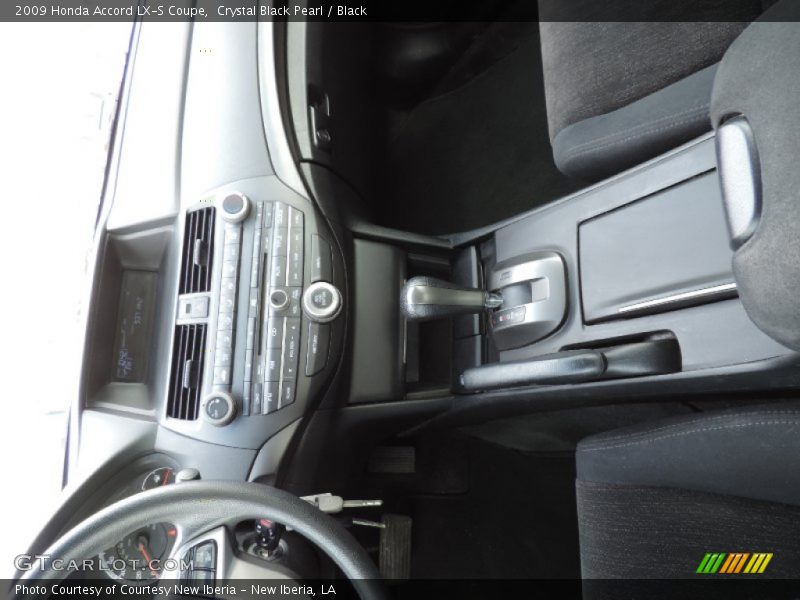 Crystal Black Pearl / Black 2009 Honda Accord LX-S Coupe