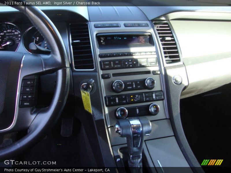 Ingot Silver / Charcoal Black 2011 Ford Taurus SEL AWD