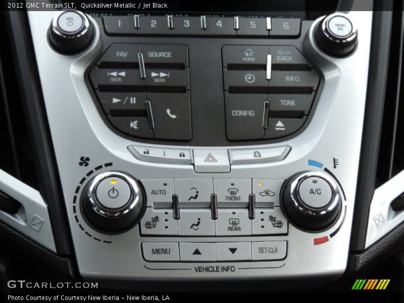 Quicksilver Metallic / Jet Black 2012 GMC Terrain SLT