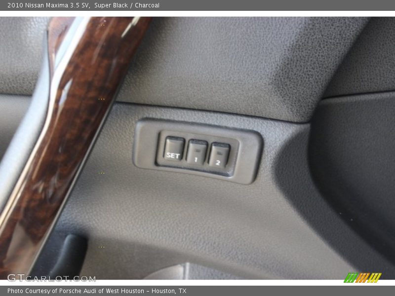 Super Black / Charcoal 2010 Nissan Maxima 3.5 SV