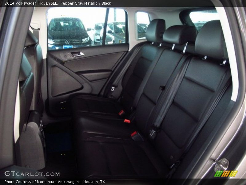Pepper Gray Metallic / Black 2014 Volkswagen Tiguan SEL
