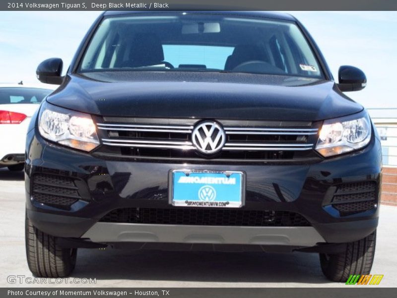 Deep Black Metallic / Black 2014 Volkswagen Tiguan S