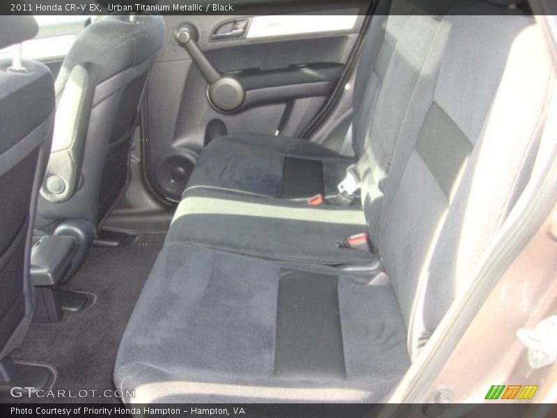 Urban Titanium Metallic / Black 2011 Honda CR-V EX