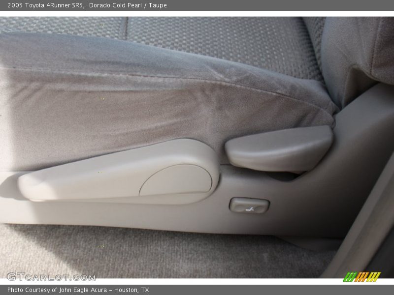 Dorado Gold Pearl / Taupe 2005 Toyota 4Runner SR5