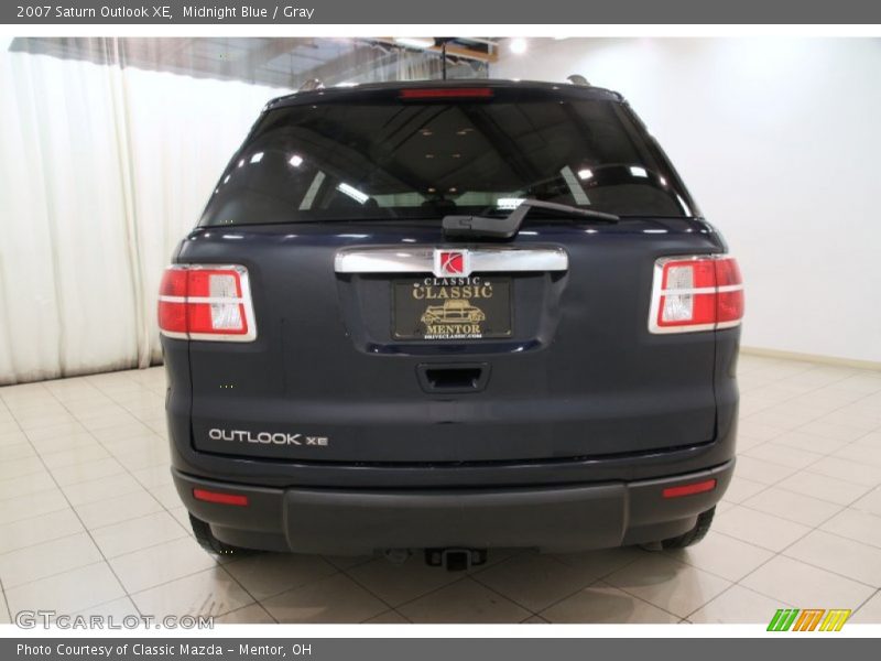 Midnight Blue / Gray 2007 Saturn Outlook XE