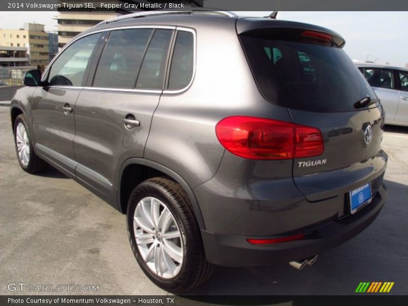 Pepper Gray Metallic / Black 2014 Volkswagen Tiguan SEL