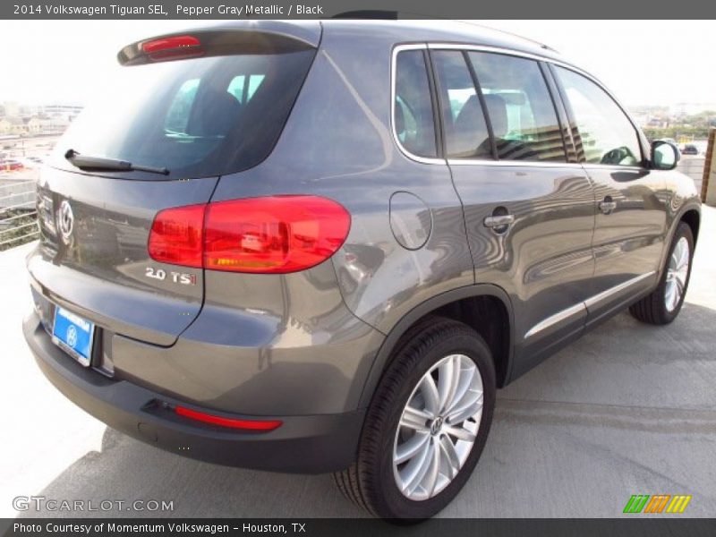 Pepper Gray Metallic / Black 2014 Volkswagen Tiguan SEL