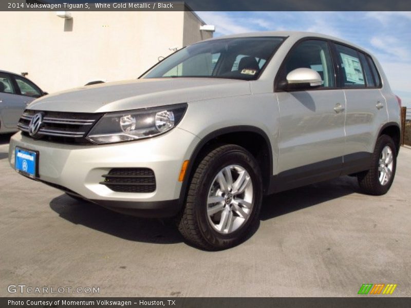 White Gold Metallic / Black 2014 Volkswagen Tiguan S