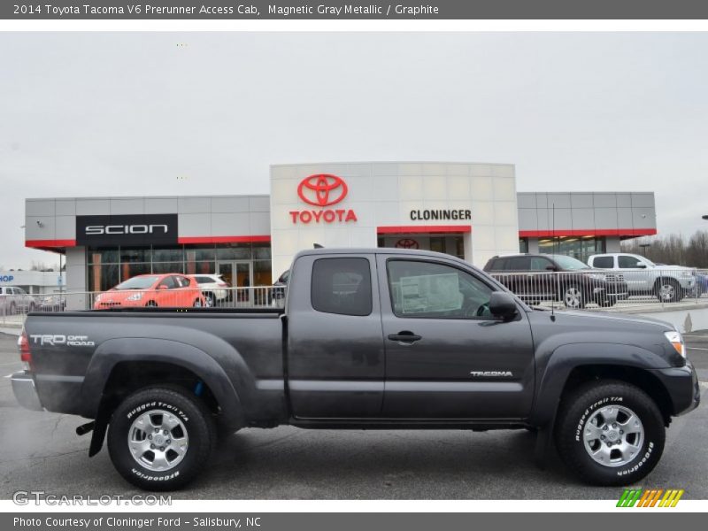 Magnetic Gray Metallic / Graphite 2014 Toyota Tacoma V6 Prerunner Access Cab