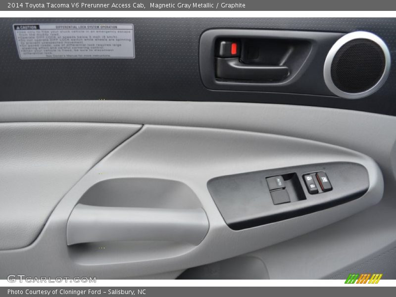 Magnetic Gray Metallic / Graphite 2014 Toyota Tacoma V6 Prerunner Access Cab